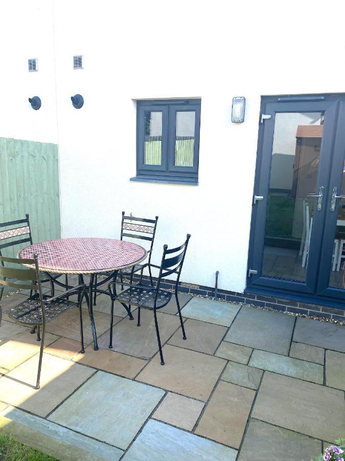 Lovely 2 Bedroom, 2 Bathroom House With Parking. Plymouth Extérieur photo