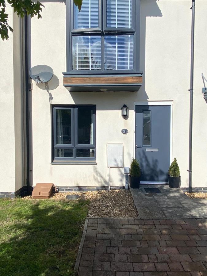 Lovely 2 Bedroom, 2 Bathroom House With Parking. Plymouth Extérieur photo
